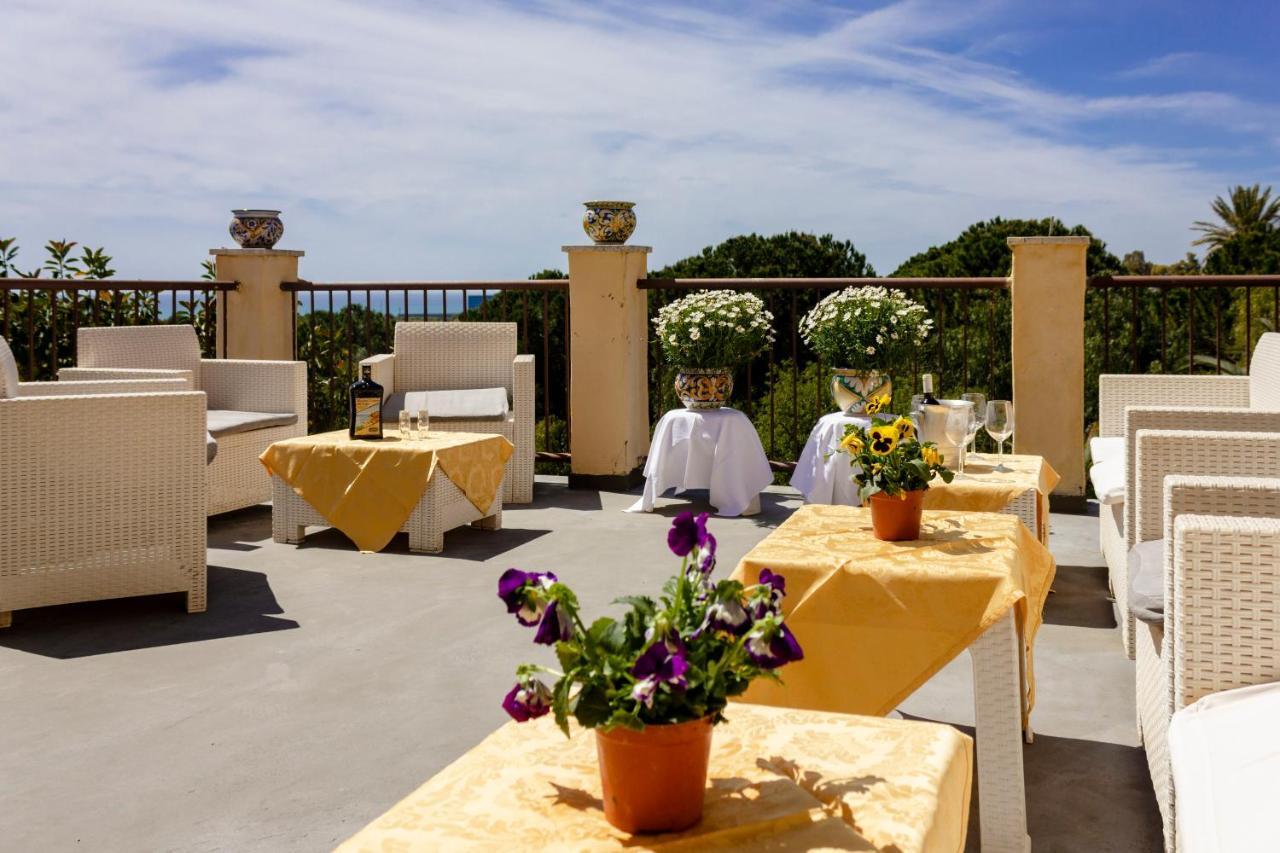 B&B Pirandello - Residence Villa Margherita Αγκριτζέντο Εξωτερικό φωτογραφία